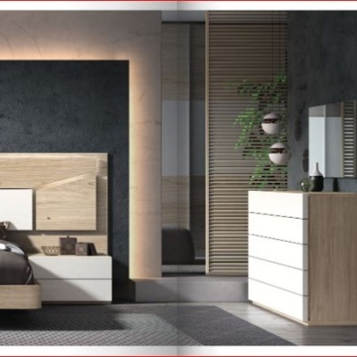 Quarto moderno com mobiliário de madeira clara e branca da colecção Elba