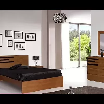 Quarto com cama de madeira castanha, roupa de cama preta e cómoda com espelho