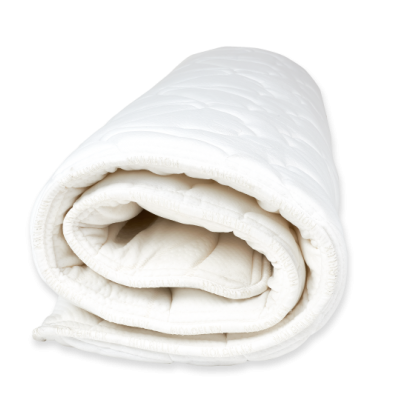 Colchão branco enrolado com textura acolchoada floral