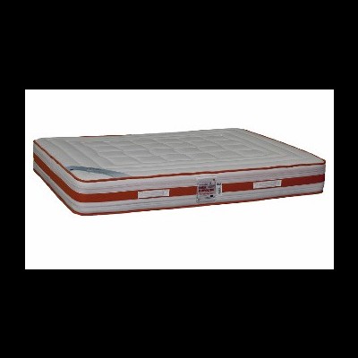 Colchão branco acolchoado com bordas laranja e etiquetas laterais