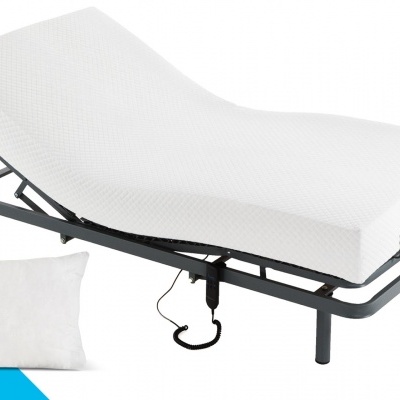 Cama articulada com colchão branco e almofada branca