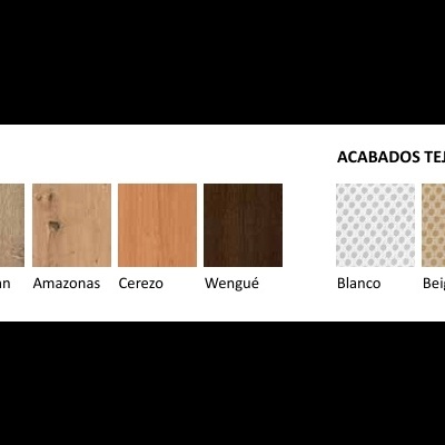 Amostras de acabamentos madeira e tecidos 3D, com cores e texturas variadas