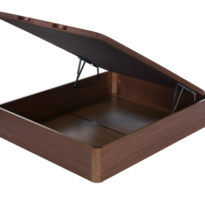 Arca de arrumação em madeira castanha com tampa aberta