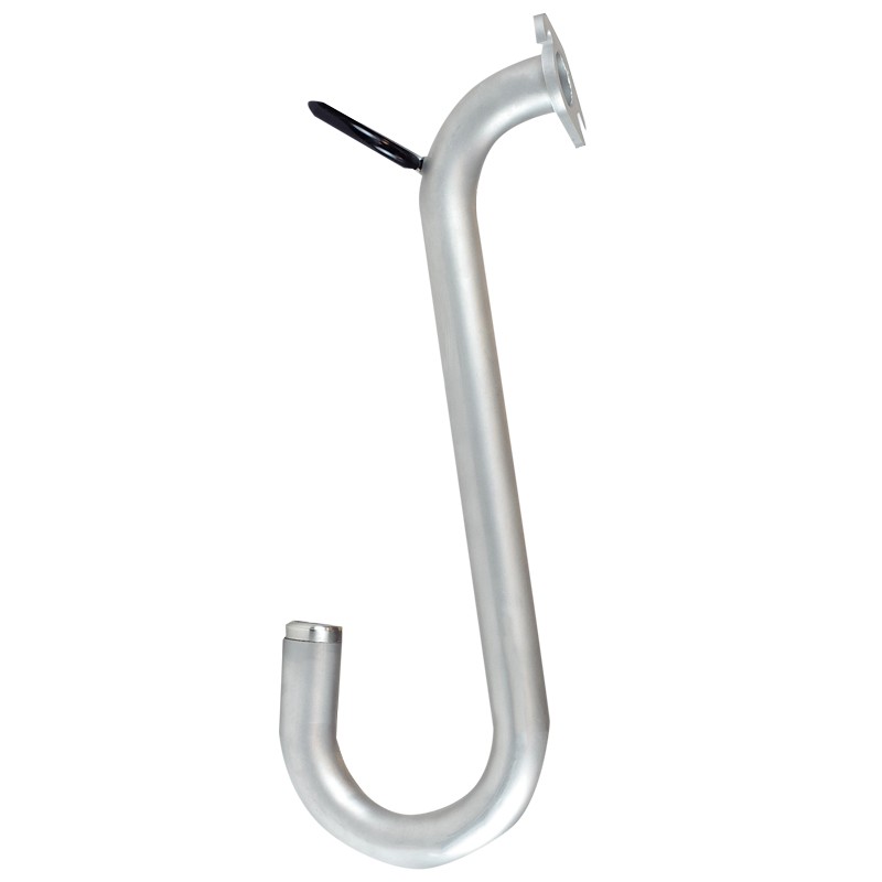 Tubo metálico curvo prateado com flange quadrada e cabo preto