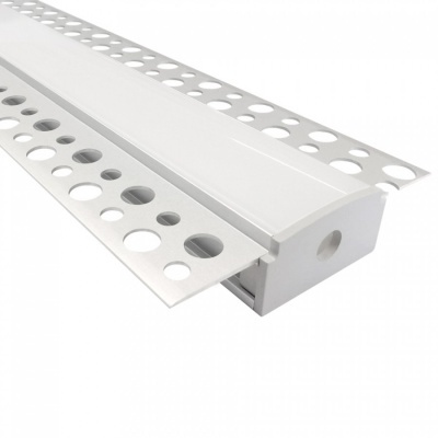 Perfil de canto em metal branco com abas perfuradas