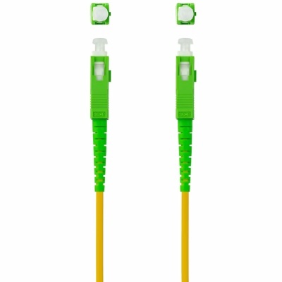 Cabo de fibra óptica amarelo com conetores verdes em fundo branco