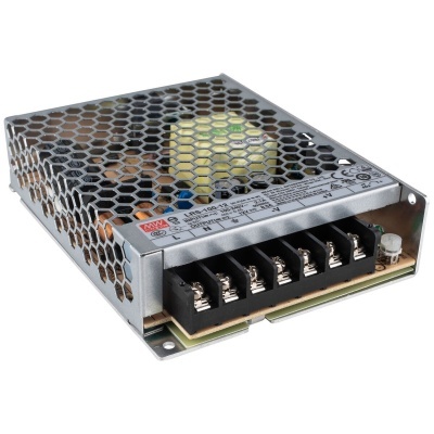 Fonte de alimentação metálica com padrão hexagonal perfurado e terminais de conexão