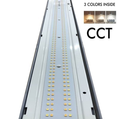 Painel de luz LED prateado com múltiplos diodos alinhados e texto 3 COLORS INSIDE CCT