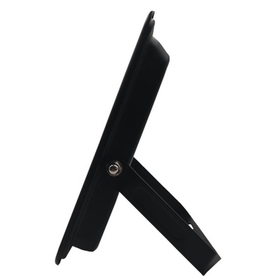 Projetor de luz LED preto com suporte ajustável visto de perfil