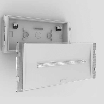 Caixa elétrica branca com tampa aberta e régua embutida