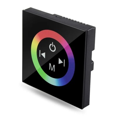 Controlador táctil quadrado preto com círculo colorido e botões de controle