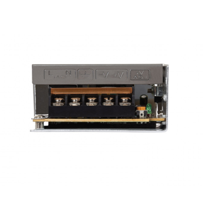 Peça eletrónica metálica com terminais e marcações LAN, -V, V, V AD