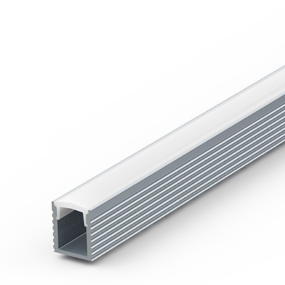 Perfil em alumínio cinzento com fenda para encaixe