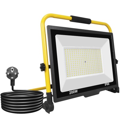 Projetor LED portátil preto e branco com suporte amarelo e cabo elétrico