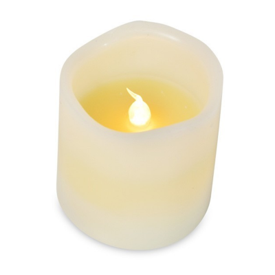 Vela LED creme com chama artificial luminosa