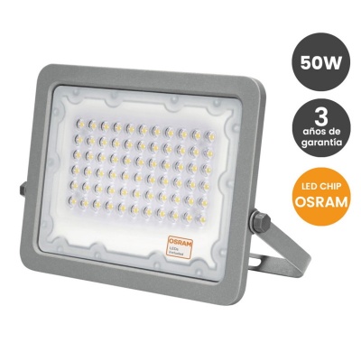 Projetor LED cinzento OSRAM 50W com múltiplos LEDs e suporte ajustável