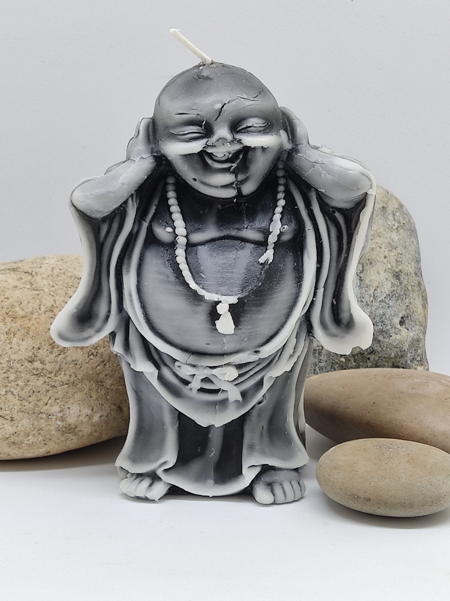 Vela de Buda sorridente bicolor com pedras