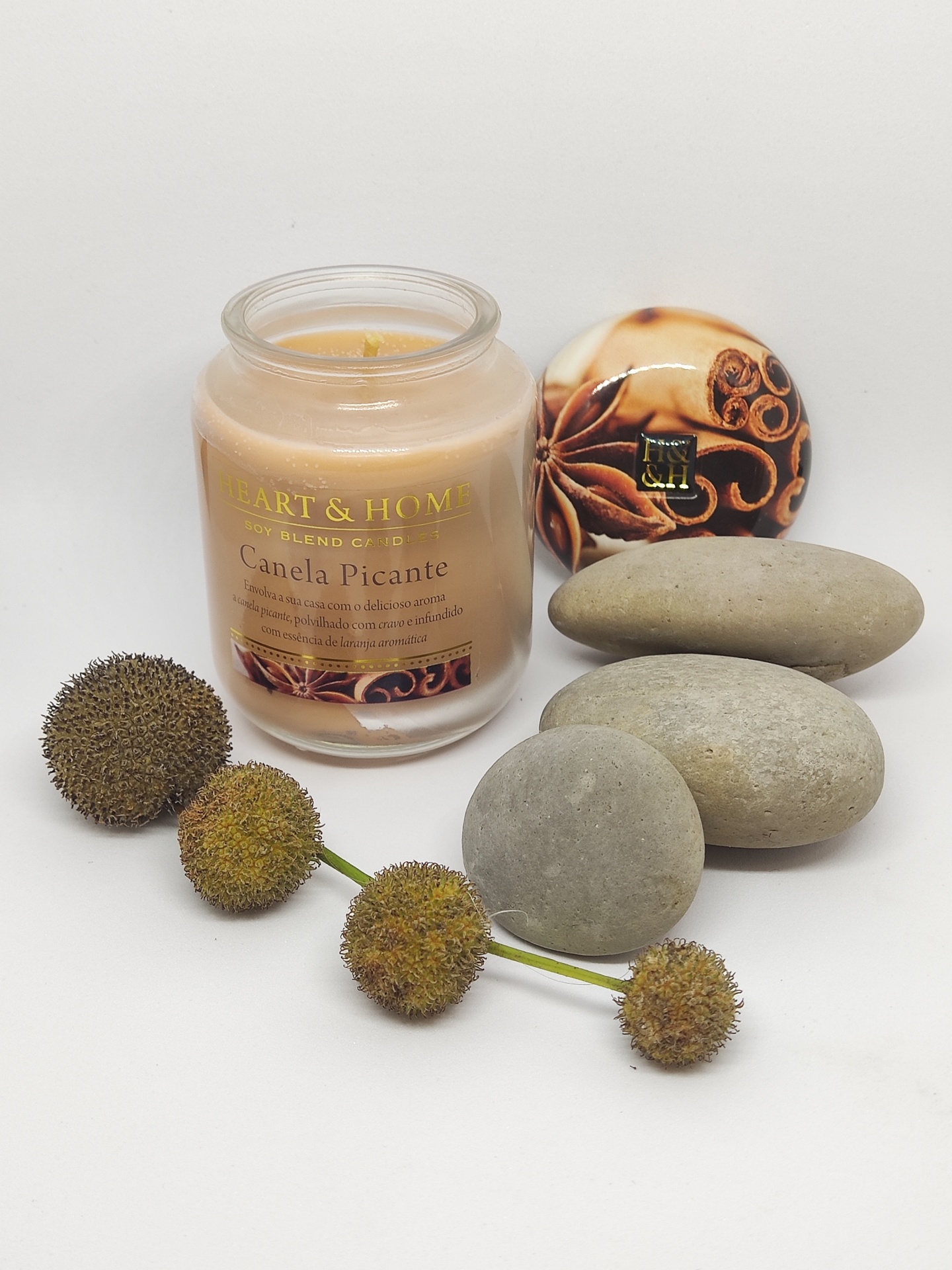 Vela perfumada Canela Picante com pedras e flores secas