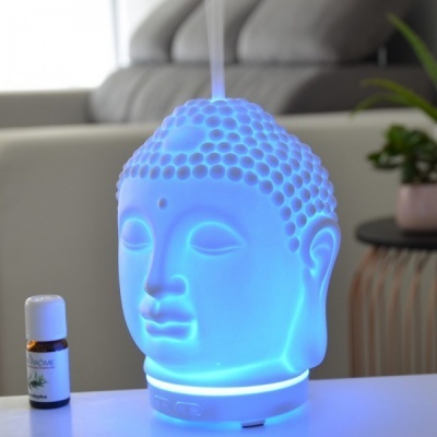 Difusor de aroma em forma de cabeça de Buda com luz azul