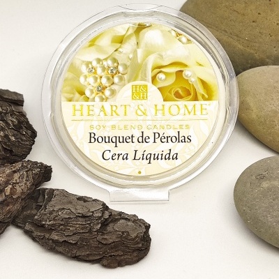 Vela líquida Heart & Home Bouquet de Pérolas com troncos de madeira e pedras
