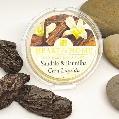 Vela em cera líquida Sândalo & Baunilha HEART & HOME com cascas de madeira e pedras cinzentas
