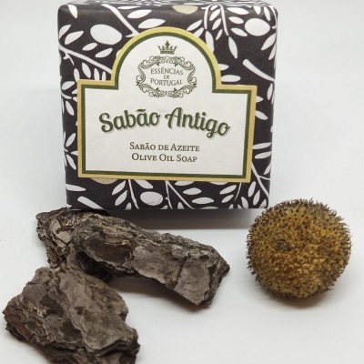 Sabão Antigo em embalagem decorada com pedaços de casca e semente marrom