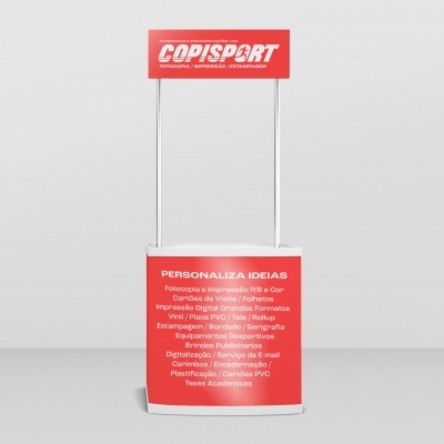 Expositor promocional vermelho e branco com texto de serviços de impressão
