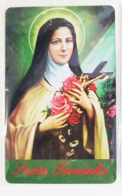Pagela de Santa Teresinha Imagem religiosa detalhada de Santa Teresinha segurando crucifixo e rosas
