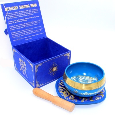 Conjunto tigela cantores medicinal azul e dourada com base, martelo e caixa azul
