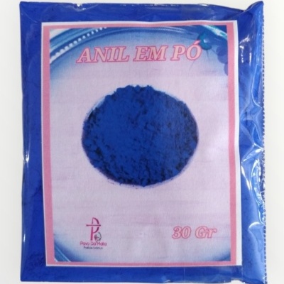 Pacote azul com pó azul e texto ANIL EM PÓ 30 Gr