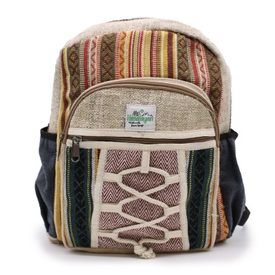 Mochila étnica colorida com bolso frontal e etiqueta Allo Himalayan