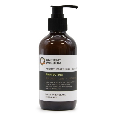 frasco castanho com doseador preto de creme para mãos e corpo Ancient Wisdom