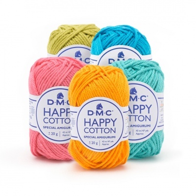 Cinco novelos de fio de algodão DMC HAPPY COTTON em várias cores sobre fundo branco