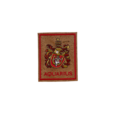 Aplicação bordada de Aquarius com brasão colorido
