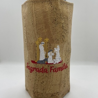 Garrafa com suporte de cortiça bordado 'Sagrada Familia'