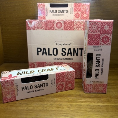 Caixas de Palo Santo Smudge Bombitos em papel com padrão rosa e branco