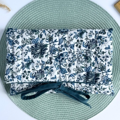 Bolsa&#x20;de&#x20;Livros&#x20;Acolchoada&#x20;Jardim&#x20;Azul