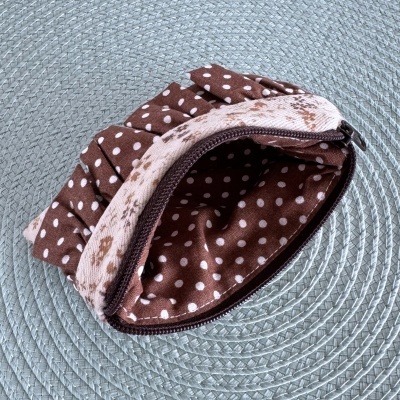 Bolsinha&#x20;Multiuso&#x20;com&#x20;folho&#x20;Castanha