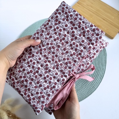 Bolsa&#x20;de&#x20;Livros&#x20;Acolchoada&#x20;Margarida