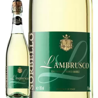 Garrafa de vinho frisante Lambrusco com rótulo verde e dourado