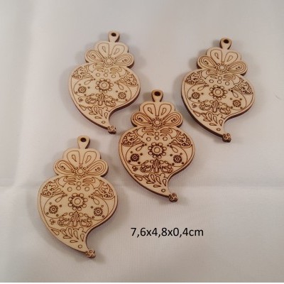 Ornamentos de madeira decorativos com padrão floral e furo para pendurar
