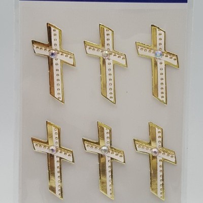 Pacote com nove crucifixos decorativos dourados com pérolas e cristais em papel e plástico