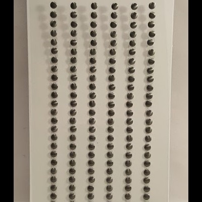 Conjunto de círculos prateados brilhantes em cartão com texto handmade artwork swiss design