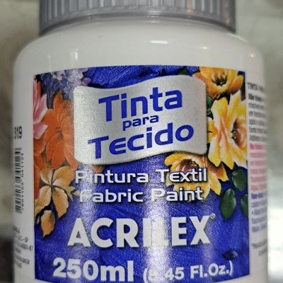 Frasco de tinta para tecido Acrilex 250ml com etiqueta azul flores