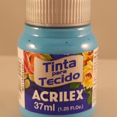 Frasco pequeno de tinta para tecido azul da marca Acrilex com tampa prateada