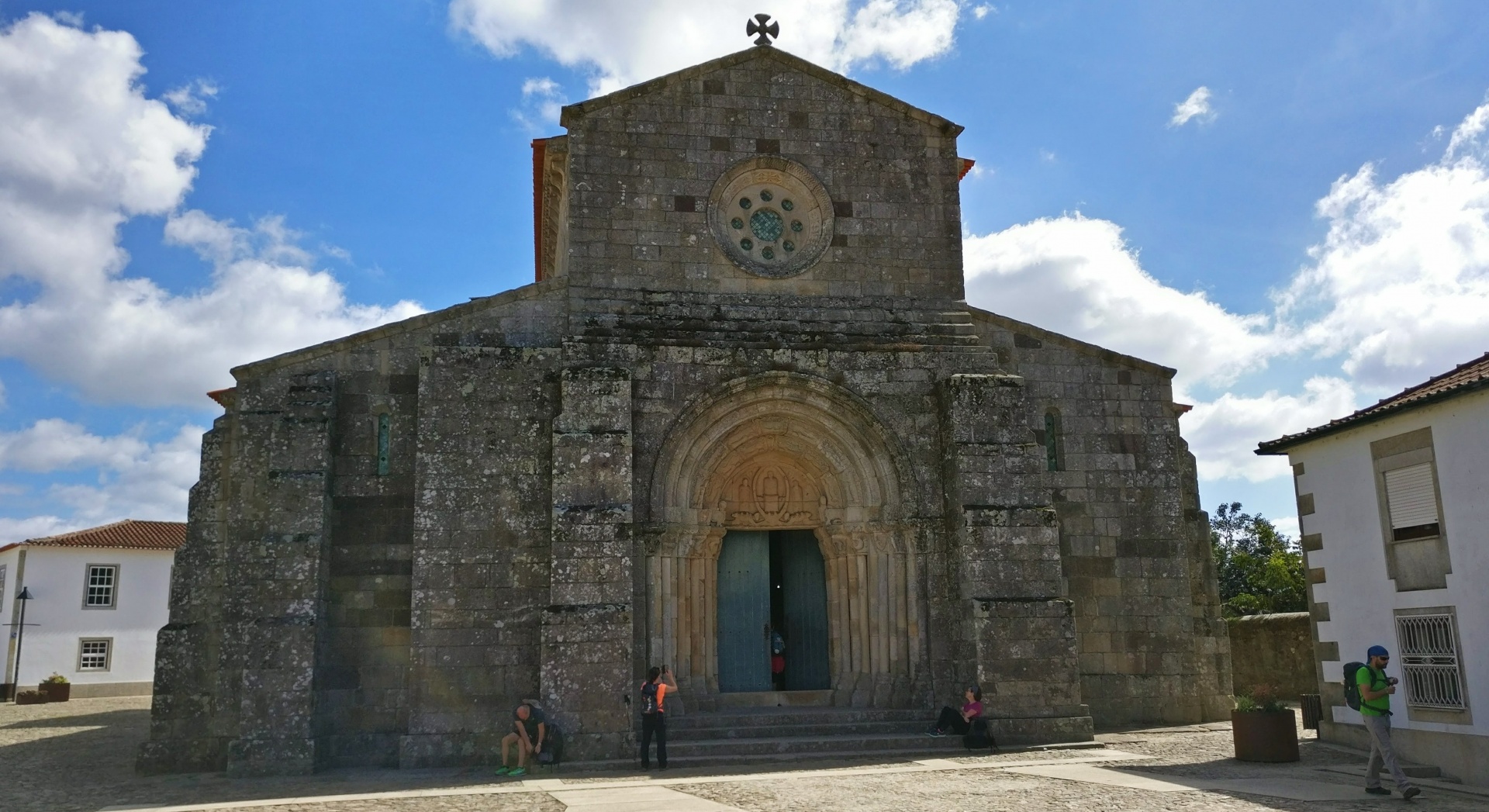 Igreja de S. Pedro de Rates