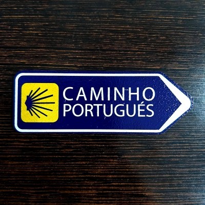 https://www.alberguedebarcelos.com/product/iman-madeira-caminho-portugues