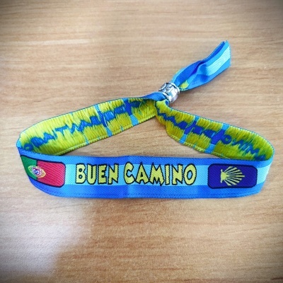 https://www.alberguedebarcelos.com/product/pulseira-buen-camino-pt