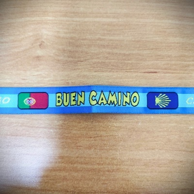 https://www.alberguedebarcelos.com/product/pulseira-buen-camino-pt