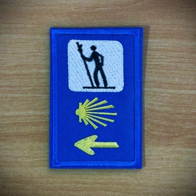 https://www.alberguedebarcelos.com/product/emblema-sinalizacao-santiago-2